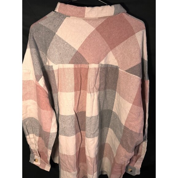 Women's Brushed Plaid Long Sleeve Flannel Button Down Boyfriend Shacket - Picture 8 of 8